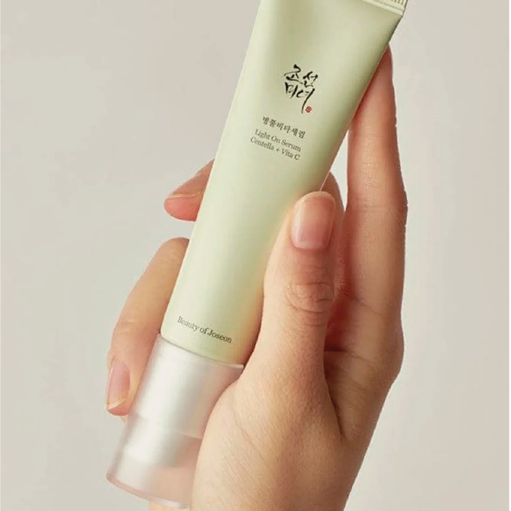 Light On Serum Centella + Vita C