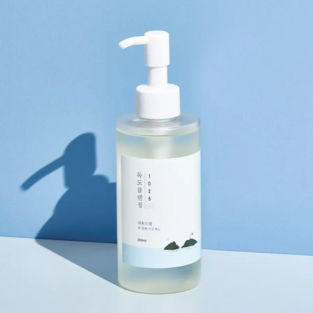 1025 Dokdo Cleansing Oil